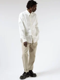 New - Button-Up Shirt in White Button-Ups