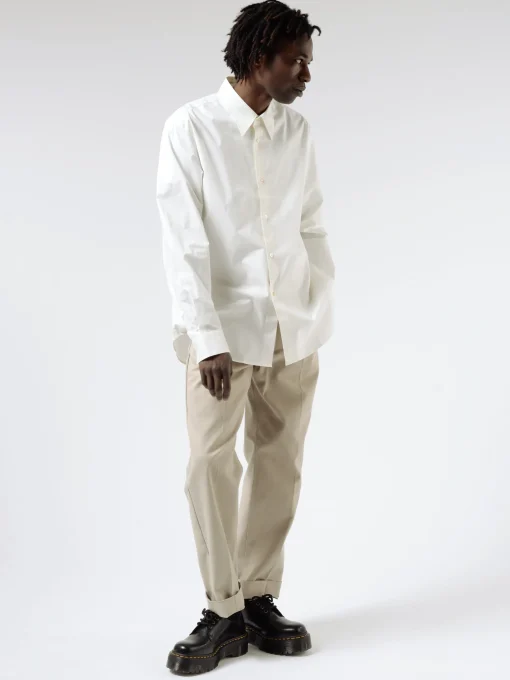 New - Button-Up Shirt in White Button-Ups
