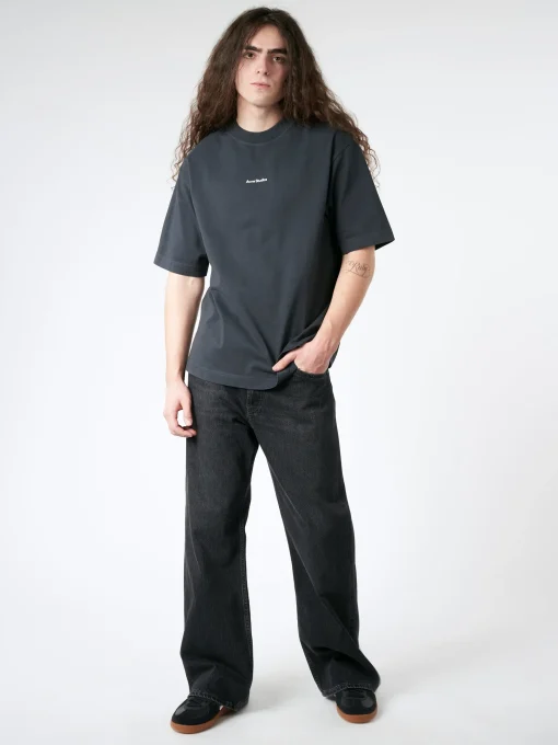 Best - Extorr Stamp Printed T-Shirt in Black T-Shirts