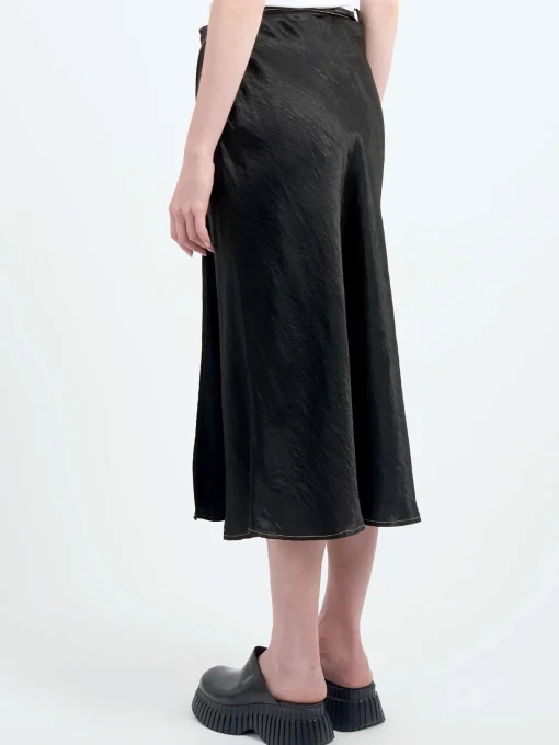 Hot - Iala Text Satin Skirt in Black Women Skirts