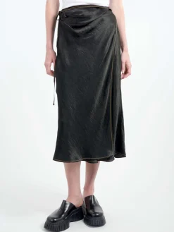 Hot - Iala Text Satin Skirt in Black Women Skirts