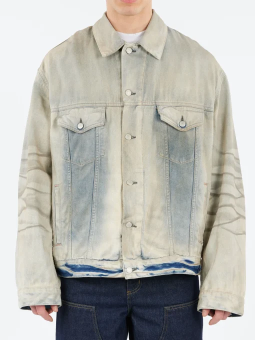 Fashion - Robert U Carver Oversized Fit Denim Jacket in Light Blue Women Outerwear | Outerwear