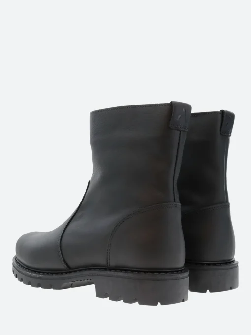 Sale - Tom in Boots