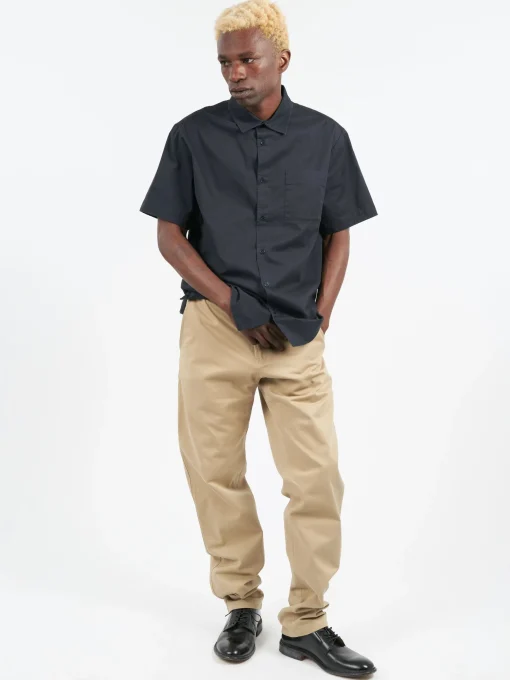 Best - Raph Shirt in Dark Navy Button-Ups