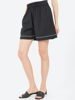 Fashion - Gaspare Shorts in Women Shorts