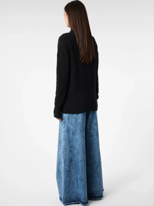 Outlet - Margaret Turtleneck in Black Women Tops & Blouses | Knitwear