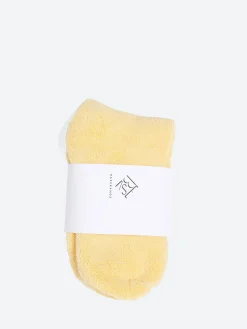 Outlet - Buckle Over Ankle Socks in Bog Yellow Women Socks & Hosiery | Belts