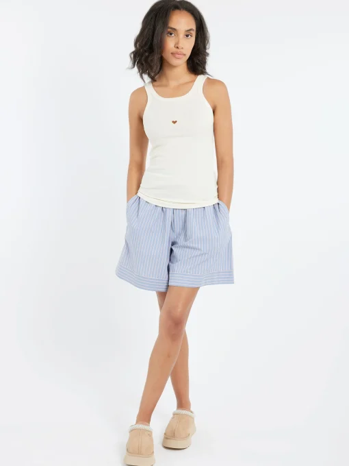 Outlet - Heart Tank in Women Tops & Blouses