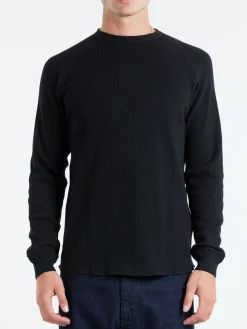 Clearance - Crew Thermal in Black T-Shirts