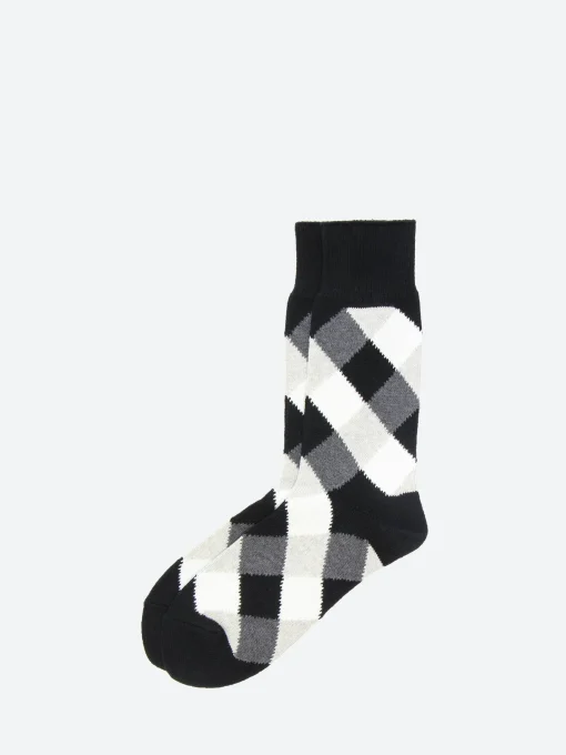 New - Diamond Pattern Socks in Black Socks
