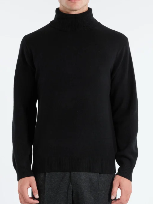 Sale - 9g Wool Turtleneck in Black Knitwear
