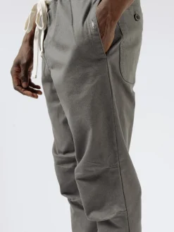 Outlet - Gym Pants Slim Twill in Grey Pants
