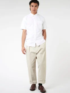 Best - Oxford Short Sleeve Button-Down Shirt in White Button-Ups