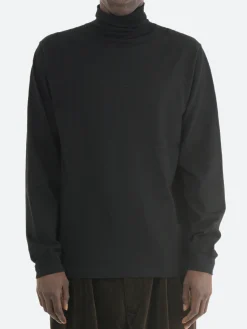 Sale - Turtleneck T-Shirt in Black T-Shirts