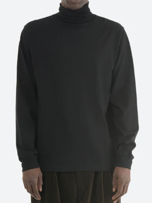 Sale - Turtleneck T-Shirt in Black T-Shirts