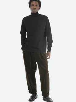 Sale - Turtleneck T-Shirt in Black T-Shirts