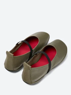 Best - Right Nina in Women Shoes