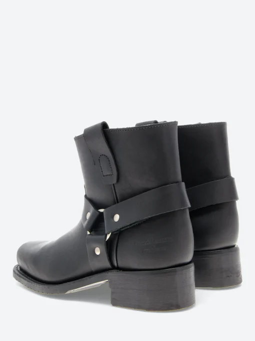 Outlet - 6" Short in Black Logger Women Mary Janes | Ballet Flats