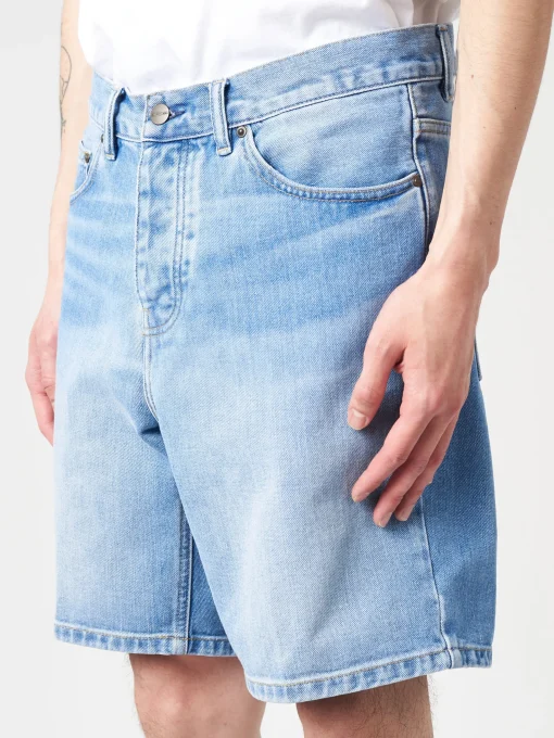 Clearance - Newel Short in Blue Light Used Wash Shorts | Denim