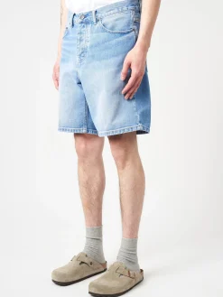 Clearance - Newel Short in Blue Light Used Wash Shorts | Denim