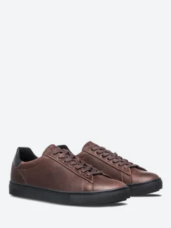 Hot - Bradley in Demitasse Black Sneakers