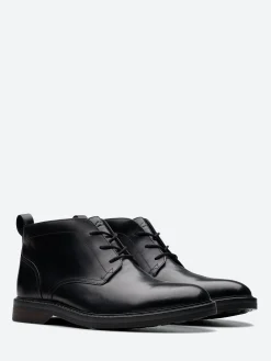 Hot - Aldwin Chukka Boot in Boots