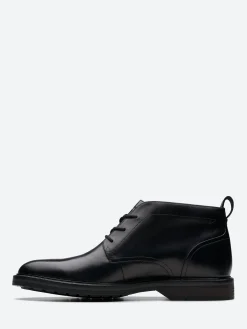 Hot - Aldwin Chukka Boot in Boots