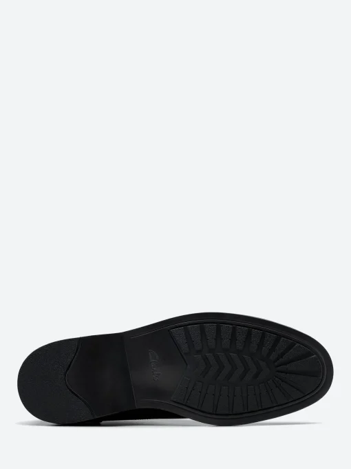 Hot - Aldwin Chukka Boot in Boots