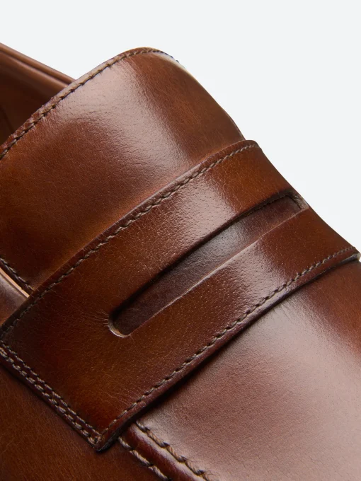 Online - Aldwin Step Loafer in Mid Tan Leather Shoes | Loafers