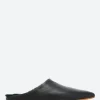 Online - Dia Slide in Black Savanna Women Shoes