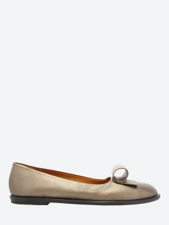 Discount - Yale in Graphite Metal Women Shoes