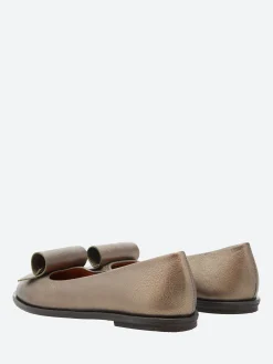 Discount - Yale in Graphite Metal Women Shoes