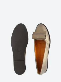 Discount - Yale in Graphite Metal Women Shoes