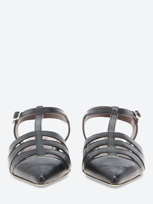 Fashion - C1492 Pointed Toe Flats in Black Women Sandals