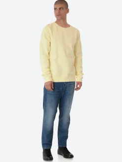 Outlet - Classic Organic Crew in Soft Yellow Sweatshirts