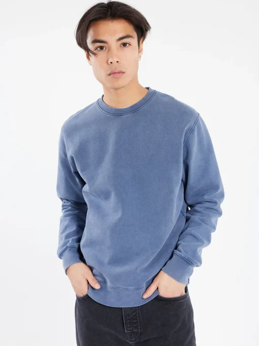 Discount - Classic Organic Crew in Neptune Blue Sweatshirts