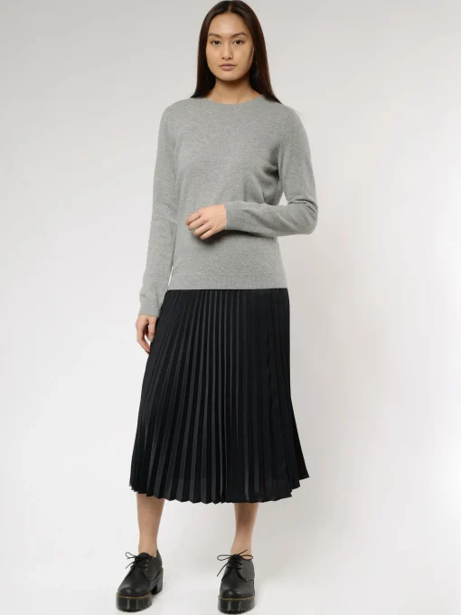 Clearance - W Merino Wool Crew in Heather Grey Women Tops & Blouses | Overalls & Jumpsuits