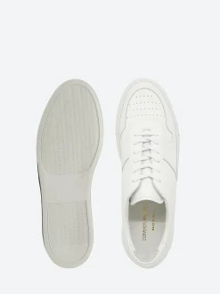 Online - BBall Low in White Sneakers