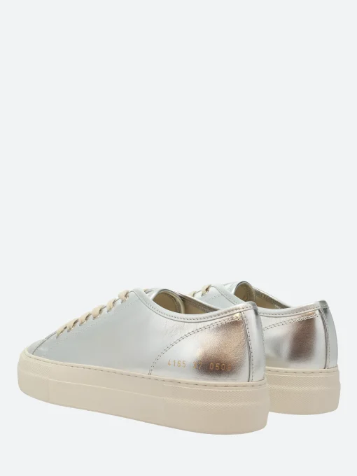 Outlet - Tournament Low Super in Women Sneakers