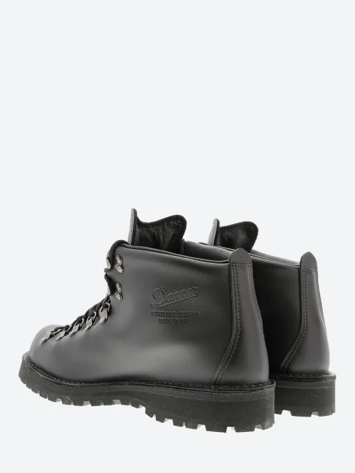 Sale - Mountain Light in Boots