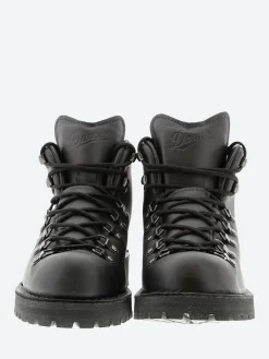 Sale - Mountain Light in Boots