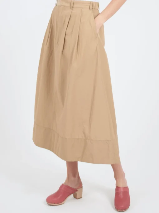 Hot - Double Pleated Skirt in Women Skirts