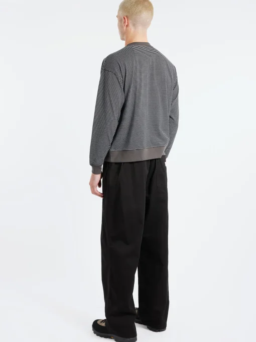 Clearance - Long Sleeve Sweat T-Shirt in Black and White T-Shirts