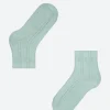 Outlet - Bed Sock in Peppermint Women Socks & Hosiery | Belts