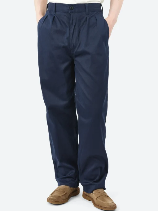 Hot - Classic Trouser in Pants