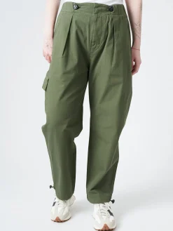 Best - Desert Pant in Grape Leaf (Green) Women Pants