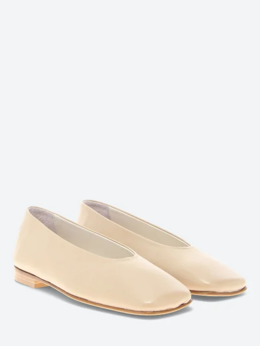 Discount - Raina Ballet Flats in Sand Baffi Women Shoes