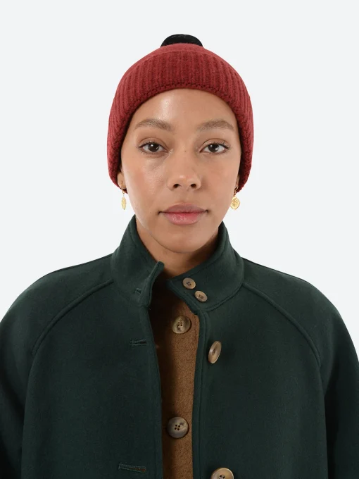 Fashion - Plain Hat Contrast Pompom in Russet Red/Black Women Hats | Hats
