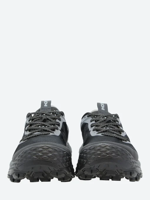 New - Ikoni Trail in Black Sneakers