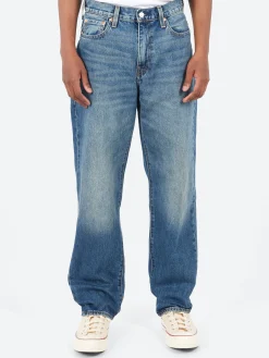 Sale - 568 Loose Straight Jeans in Aisle Seat (Dark Wash) Pants | Denim